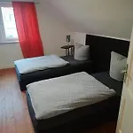 Gemuetliche Im Fachwerkhaus, 1 Schlafzimmer, Balkon, Parkplatz -w1 Apartment *