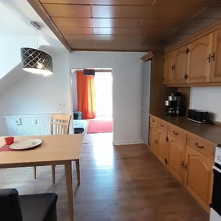 Gemuetliche Im Fachwerkhaus, 1 Schlafzimmer, Balkon, Parkplatz -w1 볼파겐
