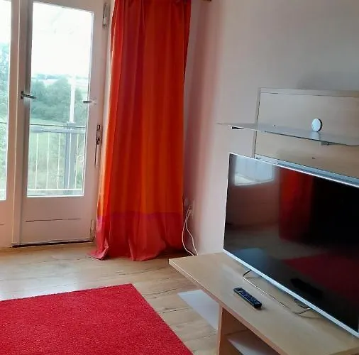 Gemütliche Im Fachwerkhaus, 1 Schlafzimmer, Balkon, Parkplatz -1 Apartamento Wolfhagen