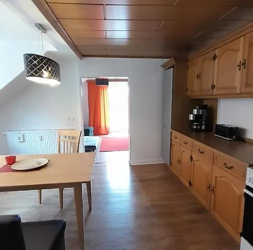 Gemütliche Im Fachwerkhaus, 1 Schlafzimmer, Balkon, Parkplatz -1 Wolfhagen