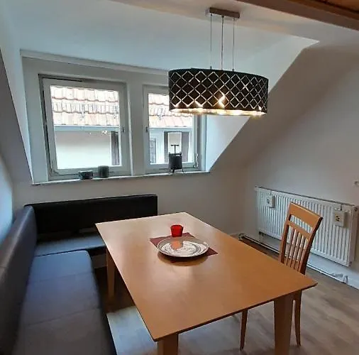 Gemütliche Im Fachwerkhaus, 1 Schlafzimmer, Balkon, Parkplatz -1 Apartamento Wolfhagen